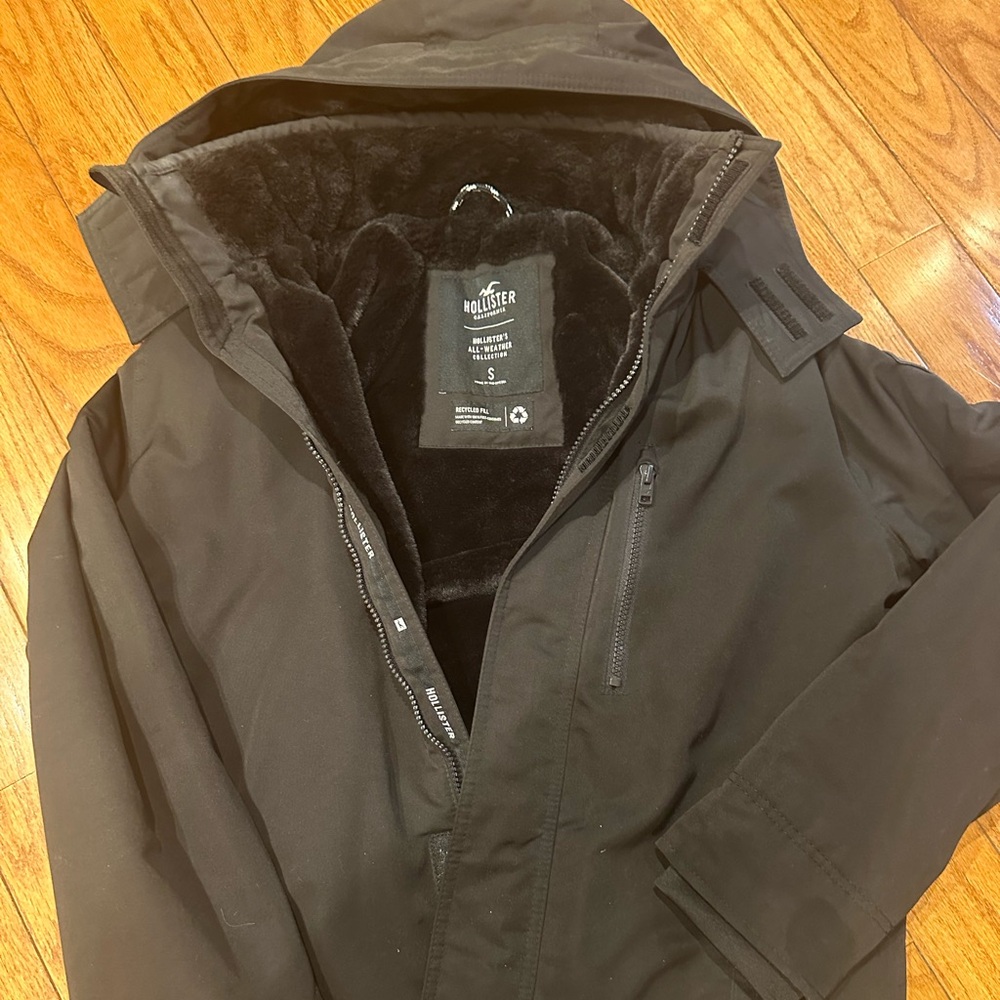 Hollister men’s coat
